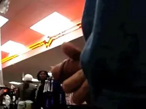 Ein junger Mann kam  ...