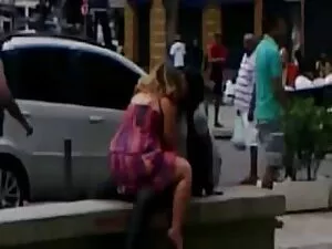 Cuck Bänder Frau Zuc ...