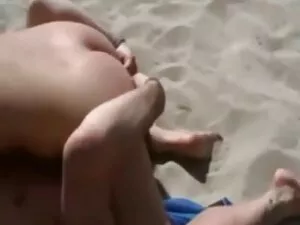 busty CFNM Büro Mama ...