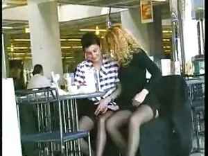 schwarze Frau Facesi ...