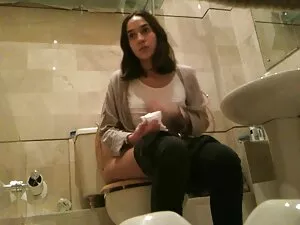 busty unerfahrene Ma ...